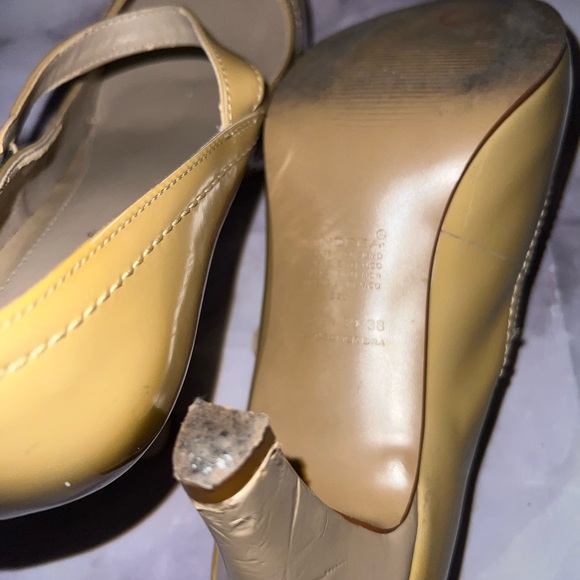 Andrea woman’s patent Mary Jane styled leather heels - Picture 10 of 14